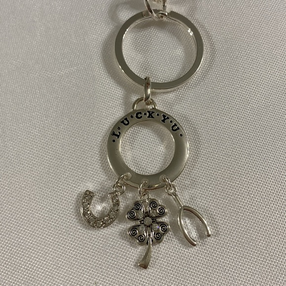 Wristlet Keychain - Silicone Beads with silver embellishments. New without Tag. - Picture 3 of 5